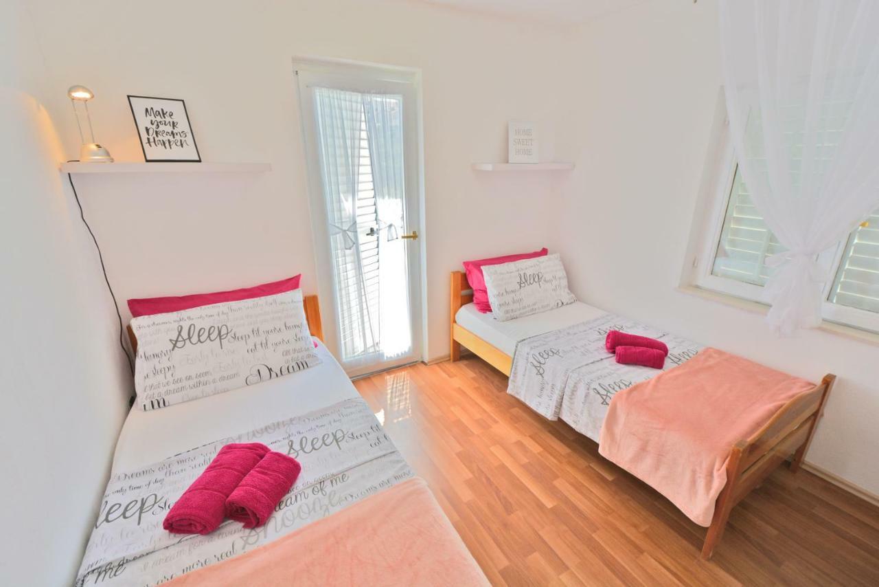 Villa Casablanca Supetar Eksteriør billede